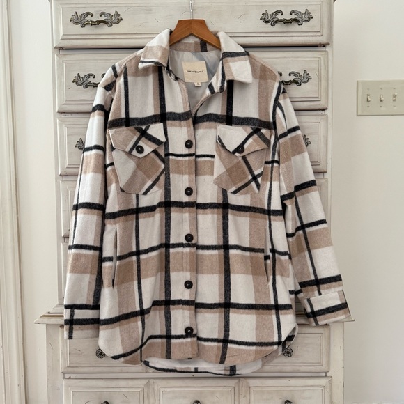 Vici Jackets & Blazers - Vici Plaid Soft Pocket Shacket Jacket